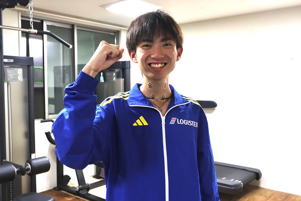 平林清澄選手の磁気ネックレス「コラントッテ（Colantotte）」を着用した肖像