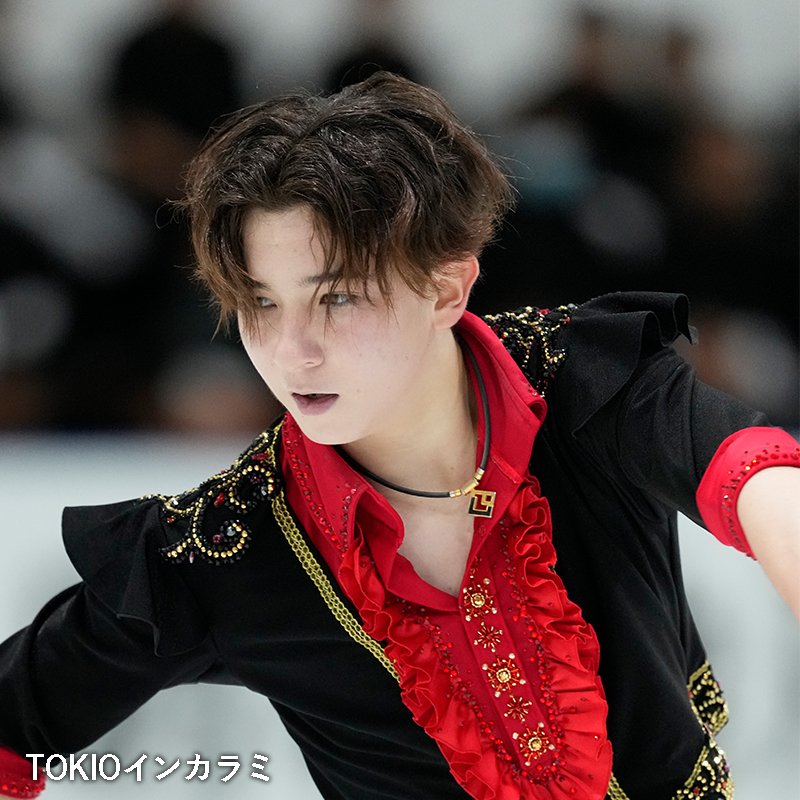 中田璃士選手の磁気ネックレス「コラントッテ（Colantotte）」を着用した肖像