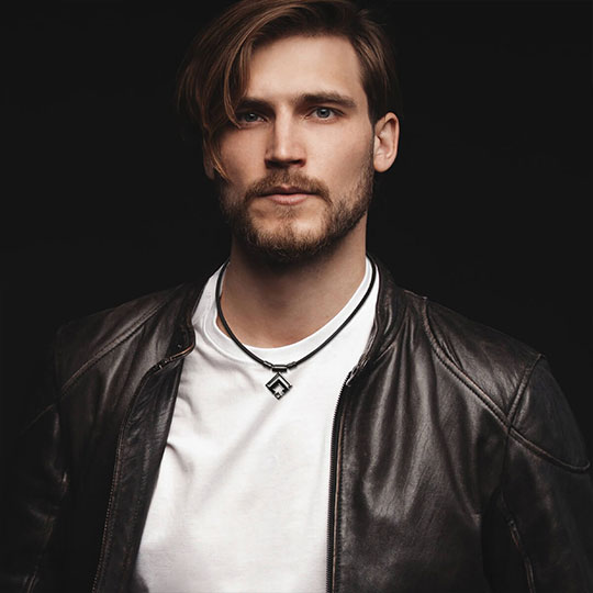 コラントッテ TAO ネックレスα ARAN【グロスブラック】