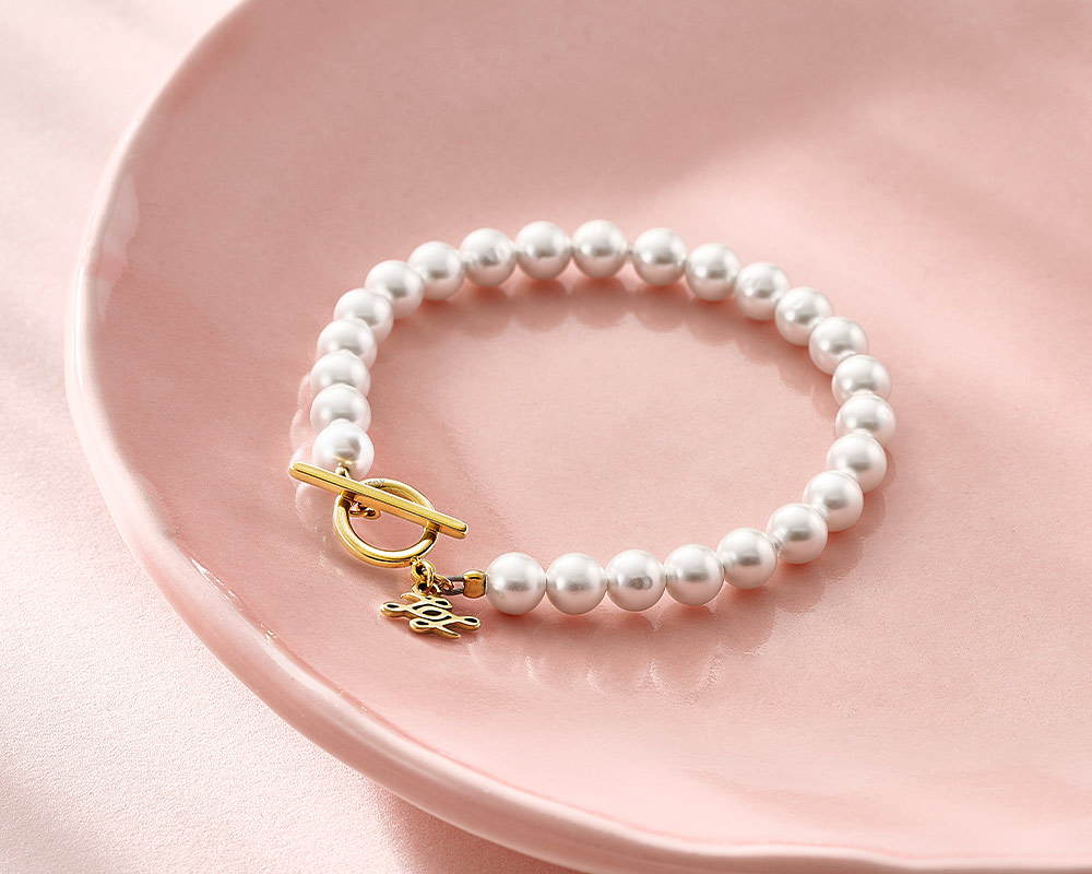 Lierrey(リエリィ) パールリングレット