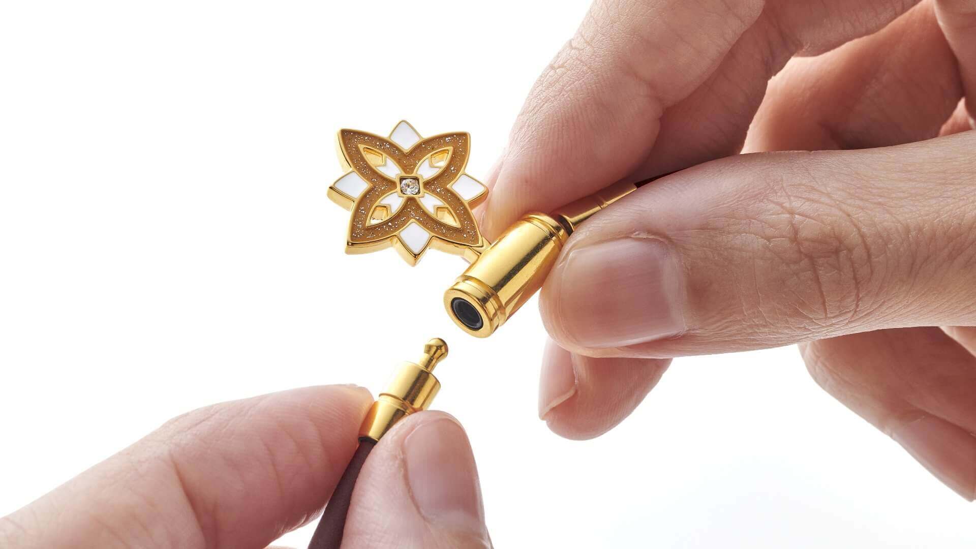 TAOネックレス スリム BIJOUX BLOOM ジョイント部分