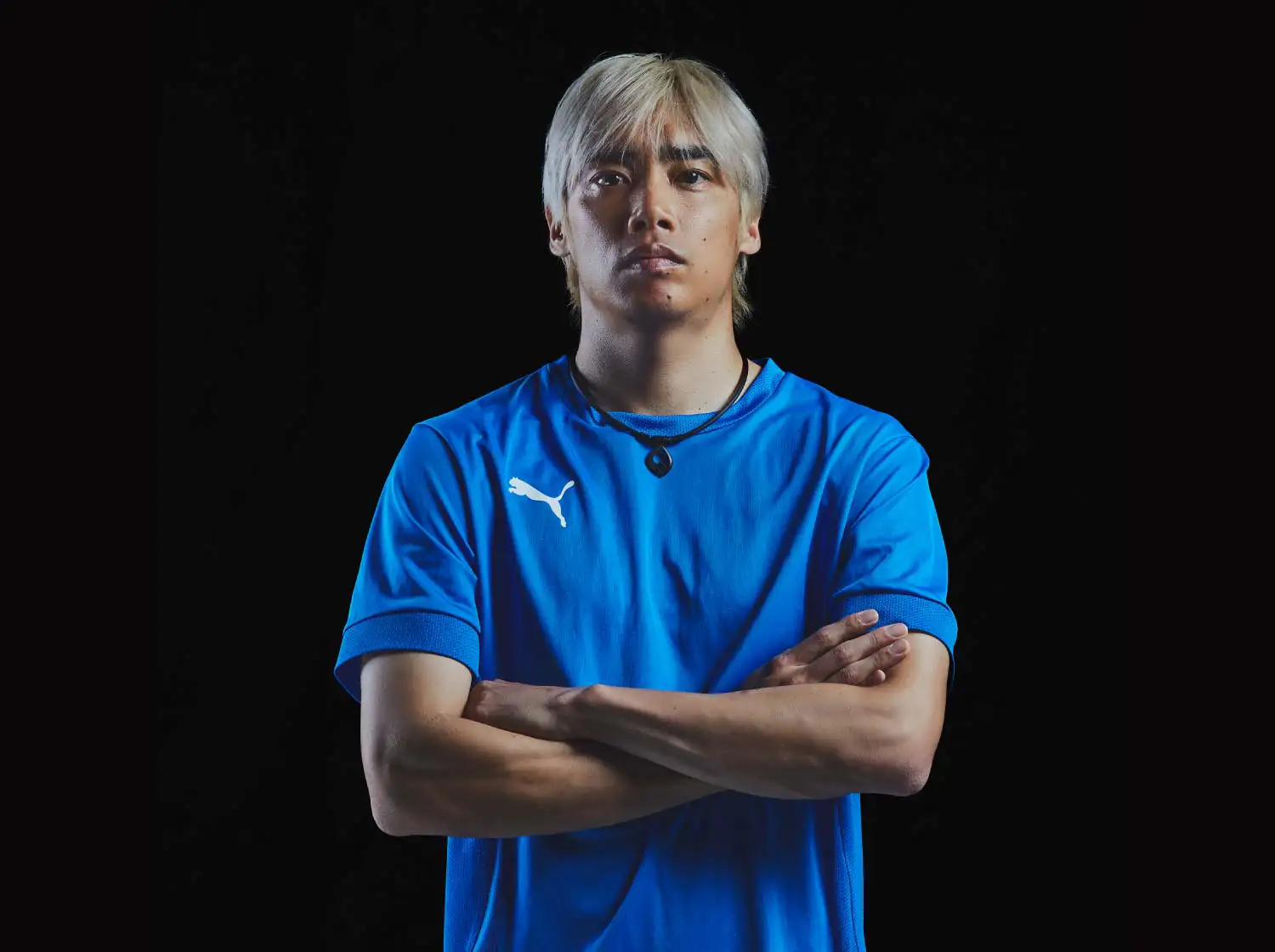 コラントッテ ネックレスTAO ARCを着用する伊東純也選手