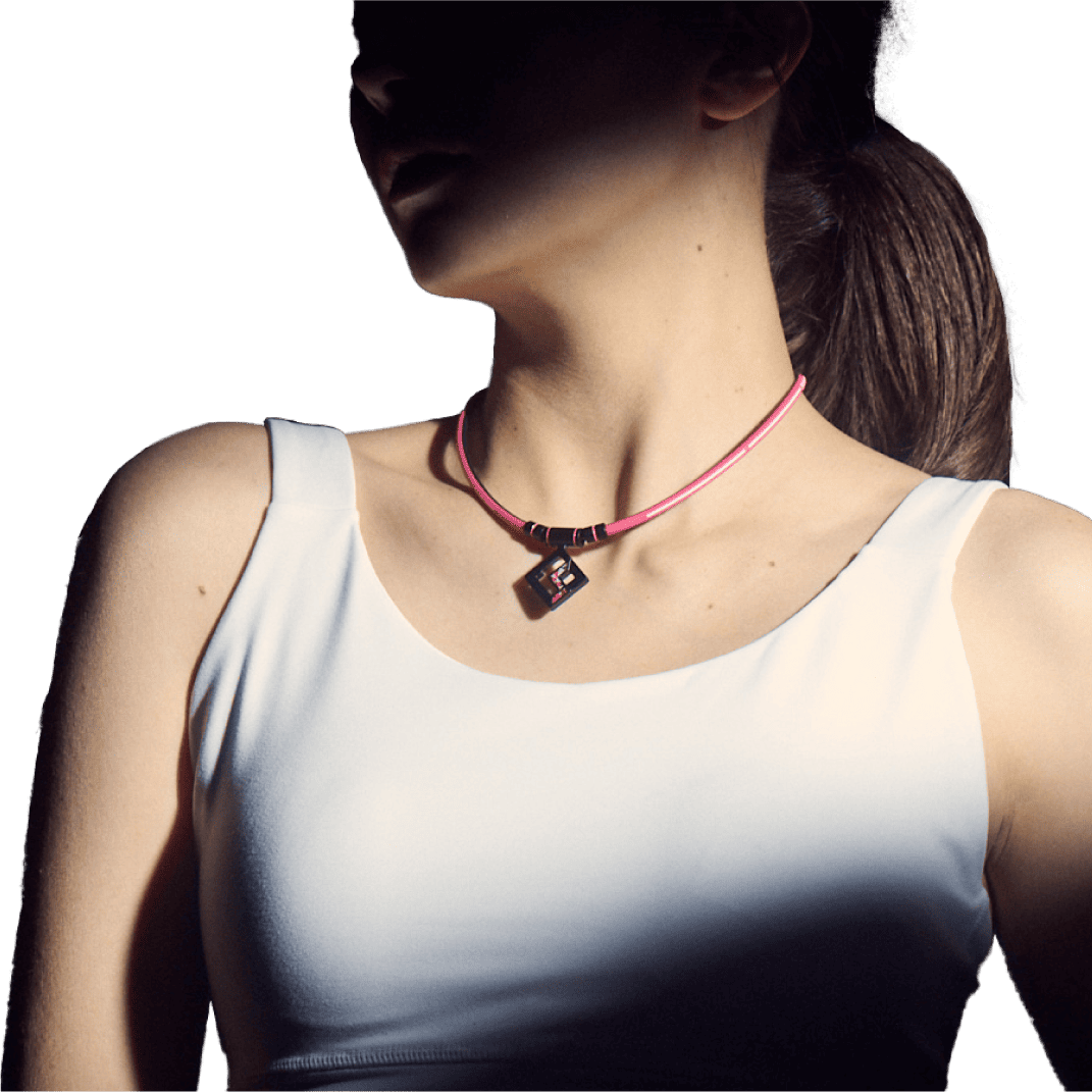 マグチタン ネックレス エスジー160 リミテッド2026の着用イメージ