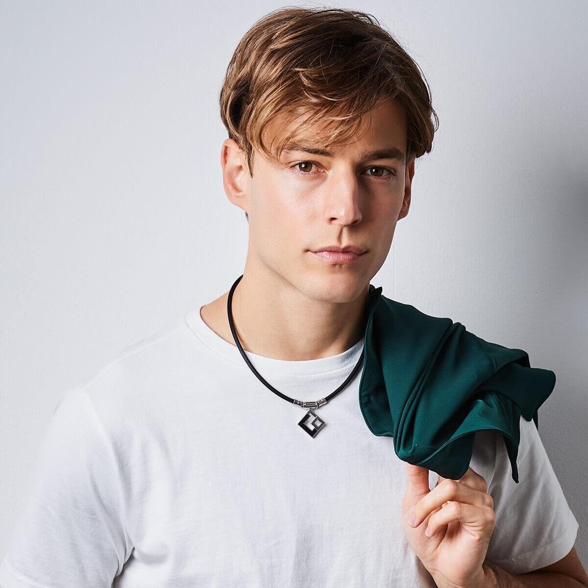 磁気ネックレス「コラントッテ AURA PREMIUM BOX シルバー/Colantotte」| 詳細画像